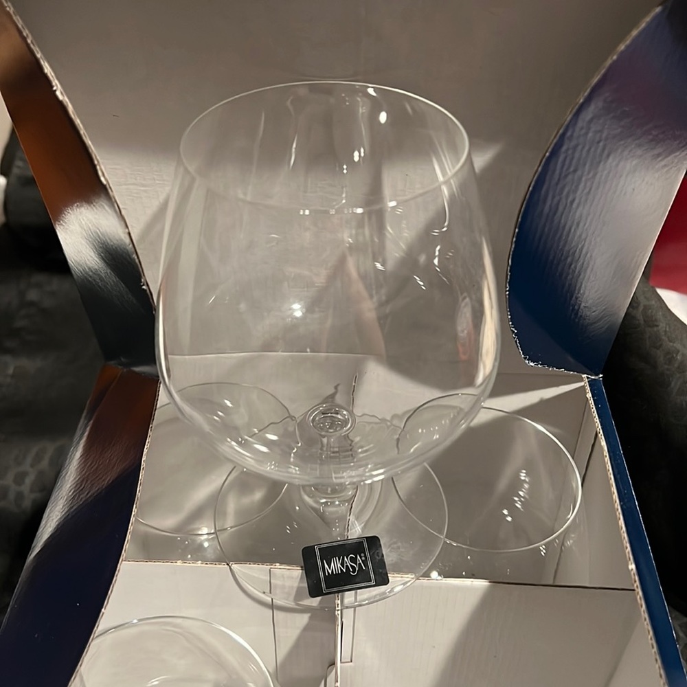 Mikasa Elite Collection set of 4 brandy glasses